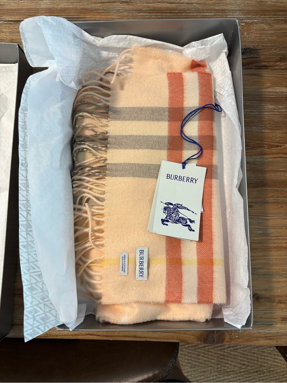 NWT RARE Burberry Giant Check Cashmere Scarf Peach and Cream